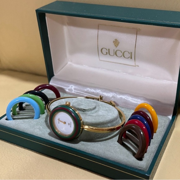 Gucci Interchangeable Bezel Watch - Picture 1 of 8